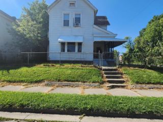 Foreclosed Home - 833 W LIBERTY ST, 45506