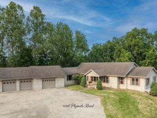 Foreclosed Home - 1008 PLYMALE RD, 45631