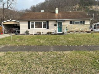Foreclosed Home - 1515 KARIN ST, 45638