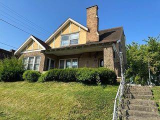Foreclosed Home - 116 N 5TH ST, 45638