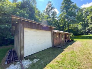 Foreclosed Home - 3640 PLEASANT VALLEY RD, 45662