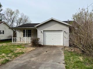 Foreclosed Home - 624 4TH ST W, 45680