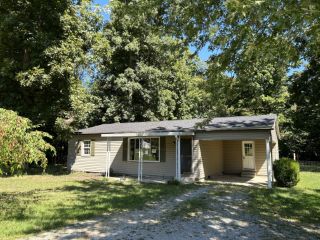 Foreclosed Home - 10465 TRI COUNTY RD, 45697