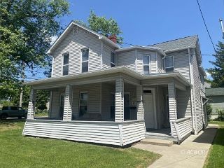 Foreclosed Home - 226 W UNION ST, 45701