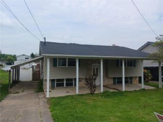 Foreclosed Home - 714 3RD ST, 45714
