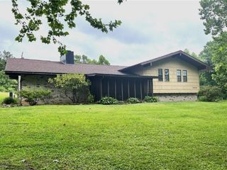 Foreclosed Home - 10250 VETO RD, 45714