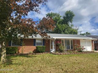 Foreclosed Home - 648 MEADOWBROOK DR, 45801