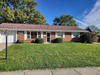 Foreclosed Home - 2520 WINDSOR DR, 45805
