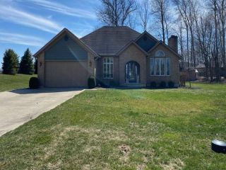 Foreclosed Home - 07449 FOREST LN N, 45869