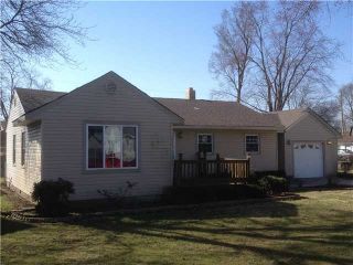 Foreclosed Home - 2423 WILDWOOD AVE, 46011
