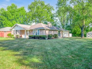 Foreclosed Home - 608 HILLSIDE DR, 46011