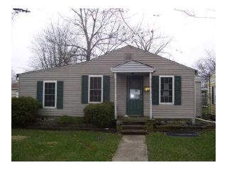 Foreclosed Home - 1805 CRYSTAL ST, 46012