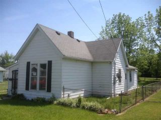 Foreclosed Home - 119 E SCHOOL ST, 46012