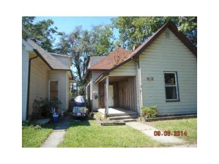 Foreclosed Home - 919 Walnut St, 46012