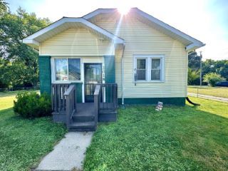 Foreclosed Home - 2018 HILL ST, 46012