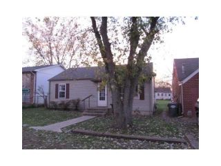 Foreclosed Home - 4025 Andover Rd, 46013