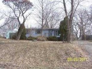 Foreclosed Home - 1213 W 2ND ST, 46016