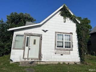 Foreclosed Home - 2019 NOBLE ST, 46016