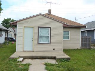 Foreclosed Home - 1321 E 27TH ST, 46016