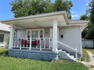 Foreclosed Home - 2310 MAIN ST, 46016