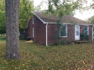 Foreclosed Home - 2321 W 26TH ST, 46016