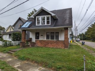 Foreclosed Home - 415 WHEELER AVE, 46016