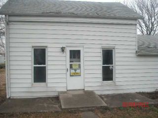 Foreclosed Home - 2258 E 200 S, 46017