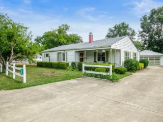 Foreclosed Home - List 100723405