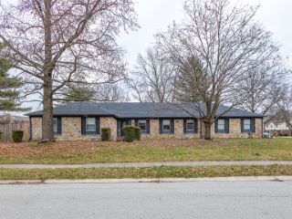 Foreclosed Home - 277 HAWTHORNE DR, 46033