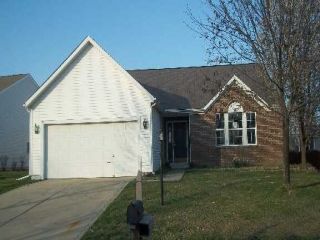Foreclosed Home - 12382 CARRIAGE STONE DR, 46037