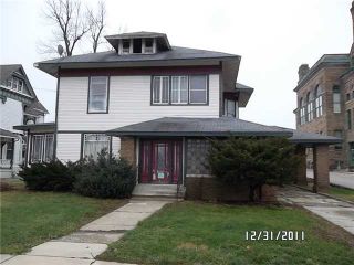 Foreclosed Home - 361 E CLINTON ST, 46041