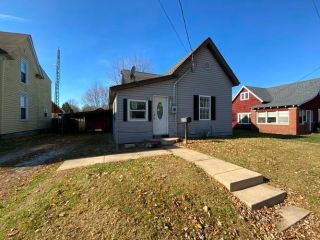 Foreclosed Home - 556 Sims Street, 46041