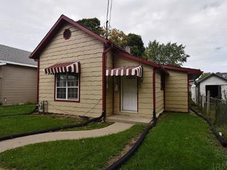 Foreclosed Home - 304 W GREEN ST, 46041