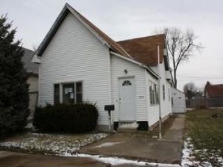 Foreclosed Home - 407 N JAMESON ST, 46052