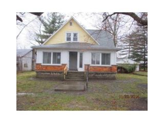 Foreclosed Home - 5920 N Howard St, 46052