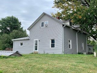 Foreclosed Home - 695 W 375 S, 46052