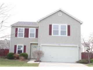 Foreclosed Home - 5716 N Plymouth Ct, 46055