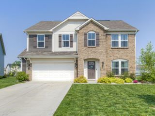 Foreclosed Home - 6218 N WOODS EDGE CT, 46055