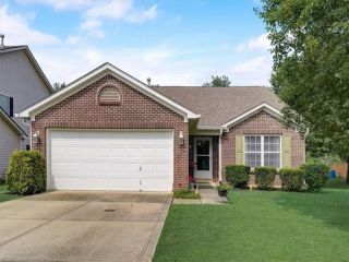 Foreclosed Home - 16765 PALMETTO WAY, 46062