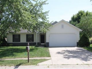 Foreclosed Home - 5643 PINE KNOLL BLVD, 46062