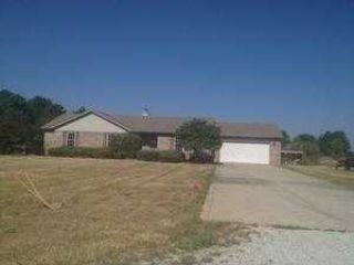 Foreclosed Home - 104 DIVISION DR, 46072