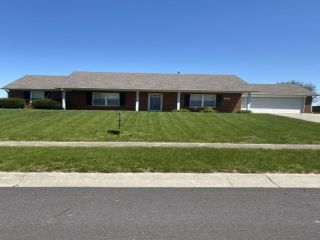 Foreclosed Home - 376 SCHOOLHOUSE LN, 46106