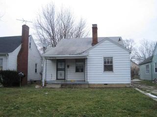 Foreclosed Home - 423 N 18TH AVE, 46107
