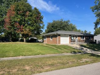 Foreclosed Home - 488 N 24TH AVE, 46107