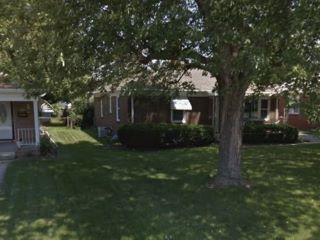 Foreclosed Home - 261 N 15TH AVE, 46107
