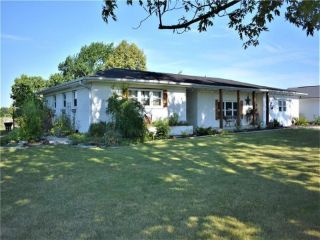 Foreclosed Home - 10332 N COUNTY ROAD 800 E, 46112