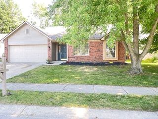 Foreclosed Home - 761 APPLE LN, 46112