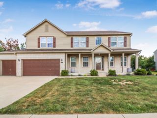 Foreclosed Home - 1653 SAGEMEADOW DR, 46112