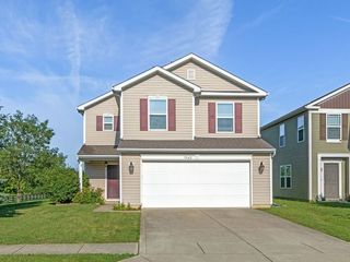 Foreclosed Home - 7942 LIBERTY SCHOOL LN, 46113
