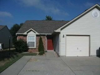 Foreclosed Home - 110 WOODBERRY DR, 46122